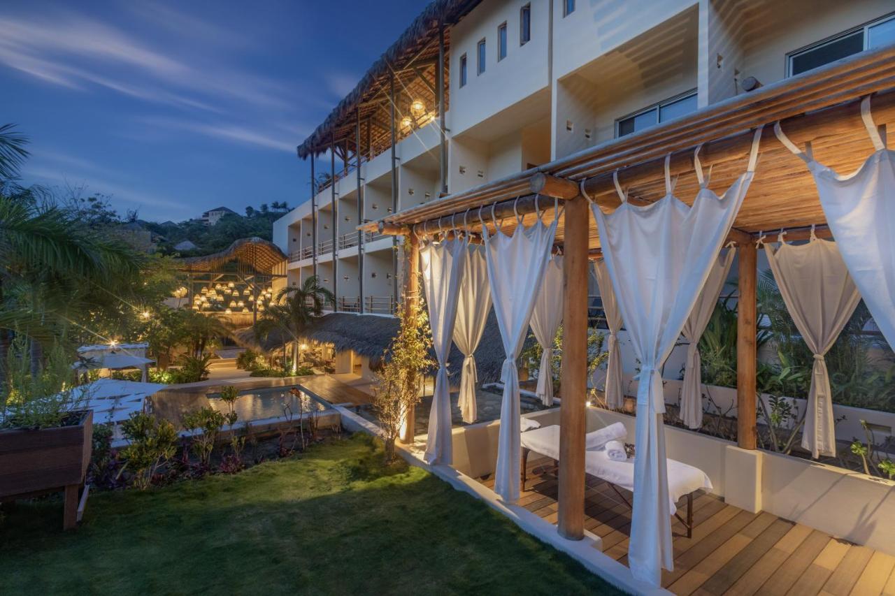 Hotel Casa Bocana Santa Cruz Huatulco Exterior foto